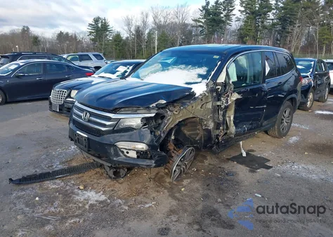 2016 Honda Pilot Ex-L z USA, uszkodzony, nr VIN 5FNYF6H53GB048446